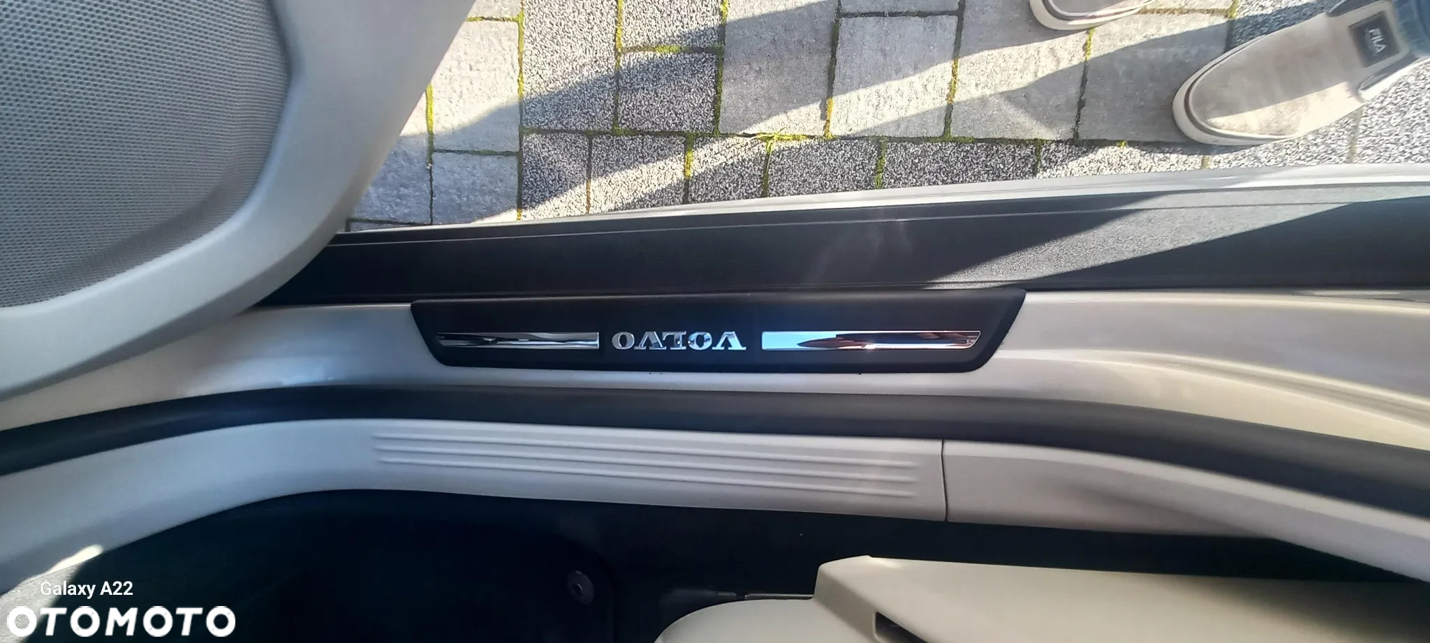 Volvo V40 D3 Drive-E Momentum - 30