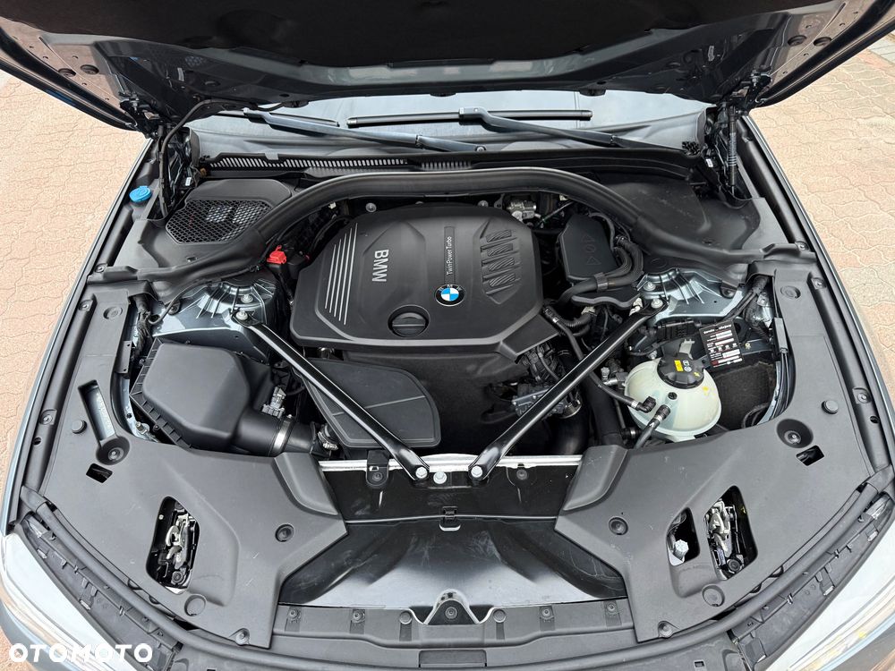 BMW Seria 5 520d M Sport Edition - 40