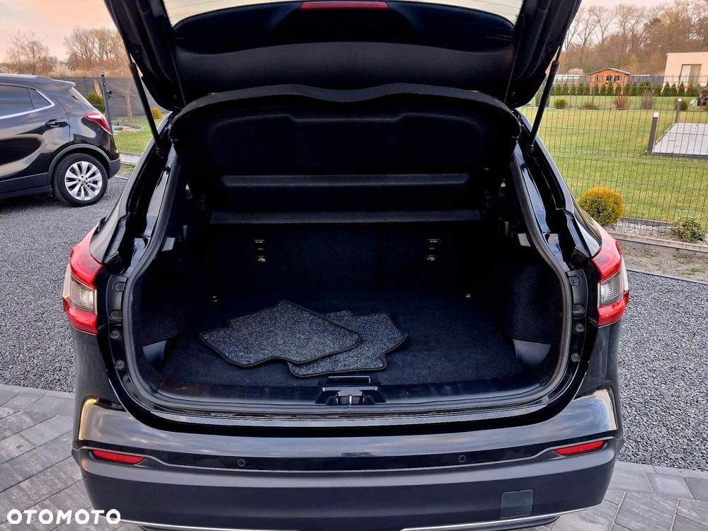 Nissan Qashqai 1.2 DIG-T N-Connecta - 27