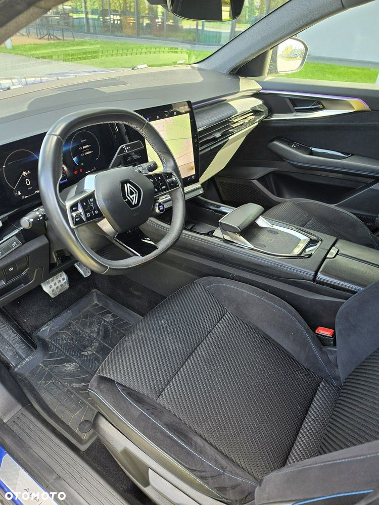 Renault Austral 1.3 TCe mHEV Esprit Alpine - 11