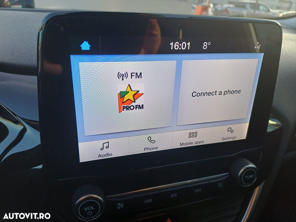 Ford Fiesta 1.0 EcoBoost Hybrid S&S COOL&CONNECT - 17