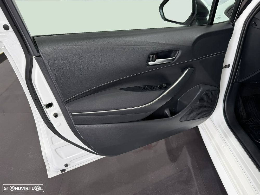 Toyota Corolla 1.8 Hybrid Comfort - 18