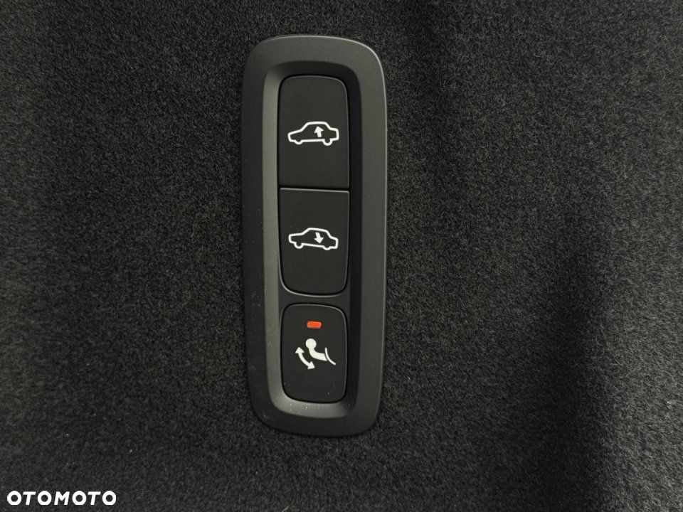 Volvo XC 60 - 22