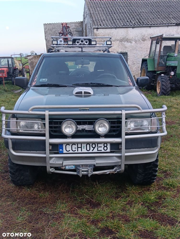 Opel Frontera - 1