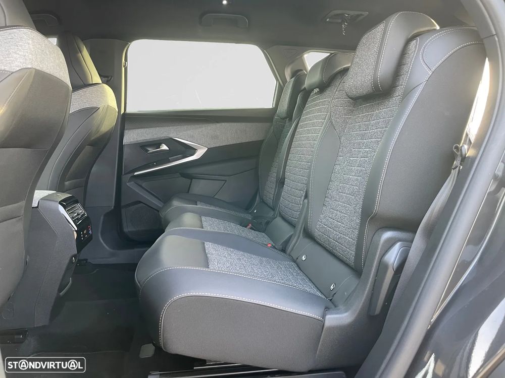 Peugeot 5008 1.2 Hybrid Allure e-DCS6 - 15