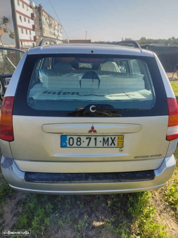 Mitsubishi Space Star - 2