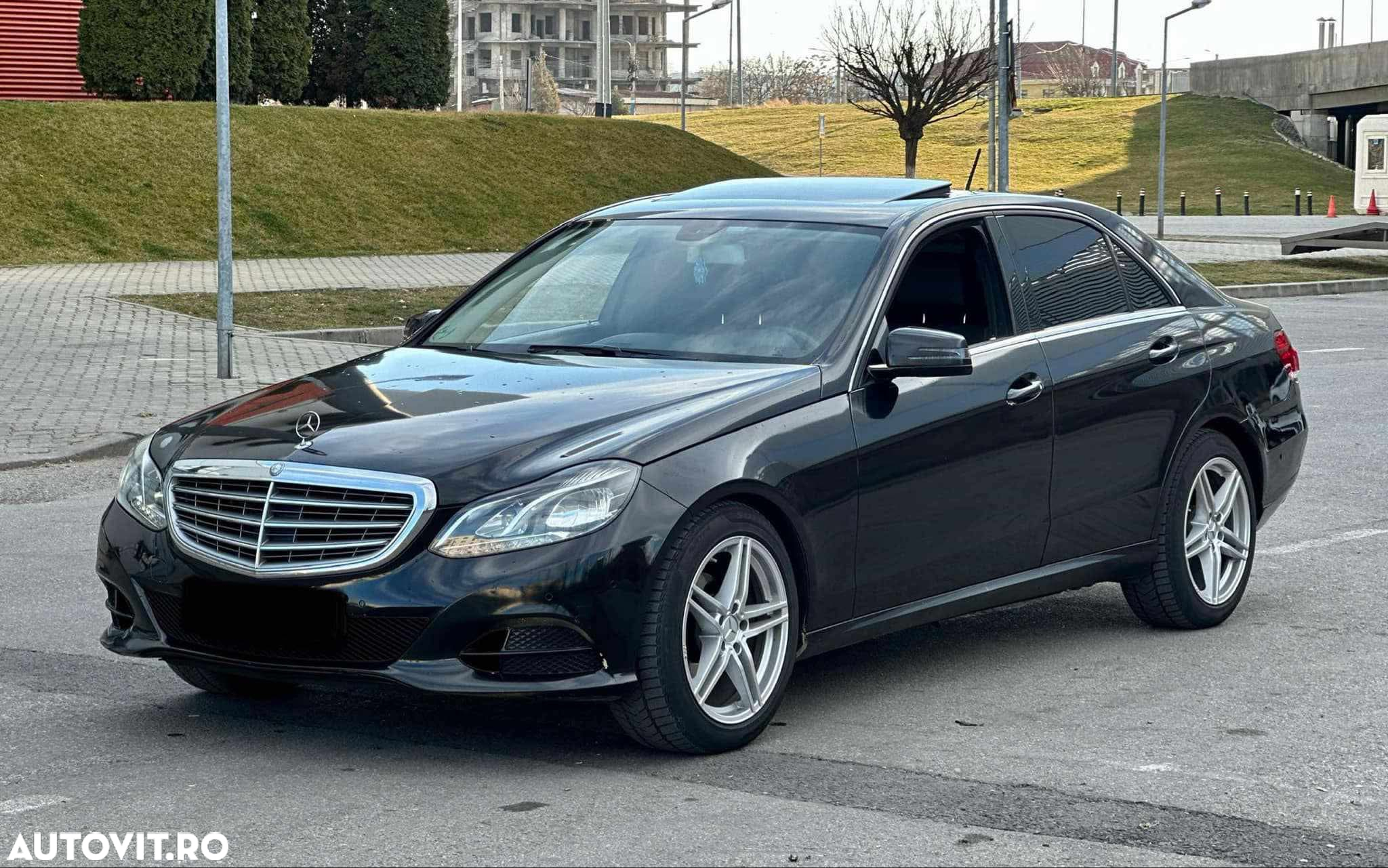Mercedes-Benz E 200 BlueTEC 7G-TRONIC - 14
