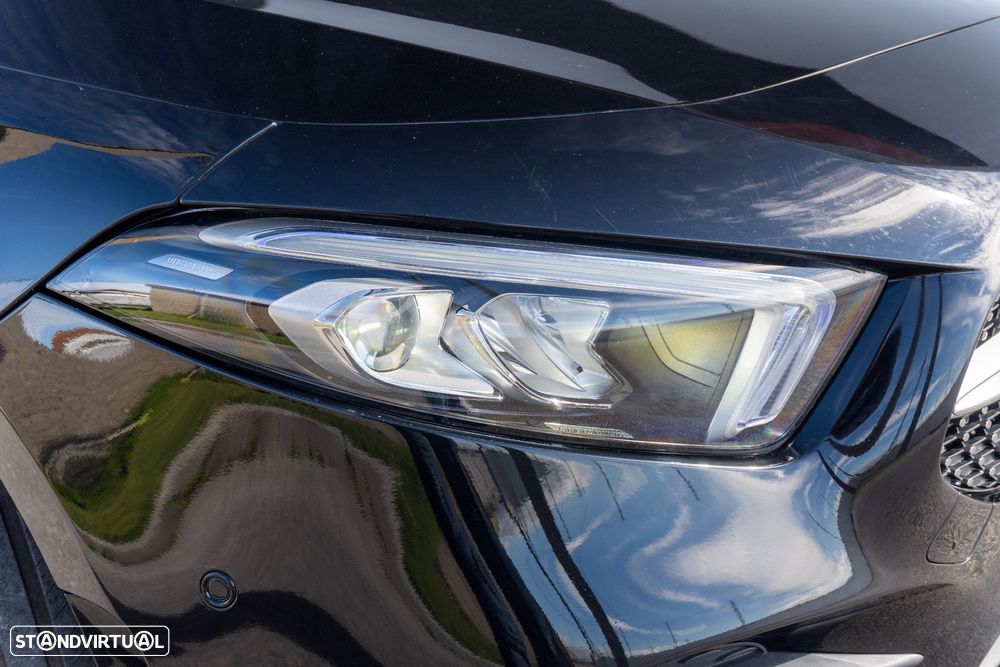 Mercedes-Benz A 180 7G-DCT AMG Line - 5