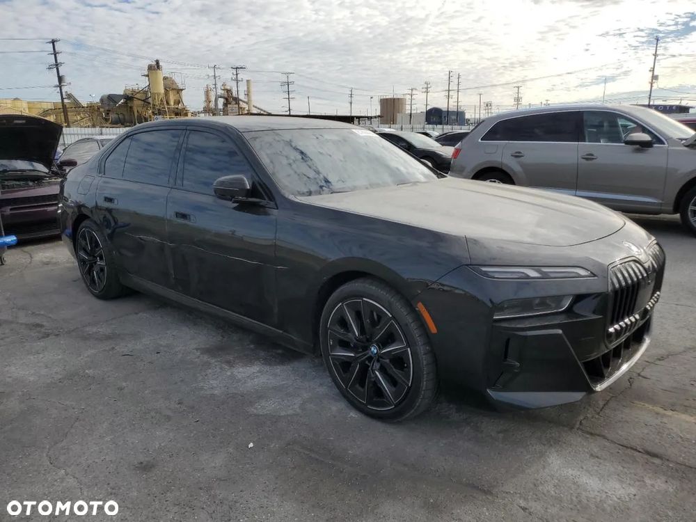 BMW Seria 7 - 1