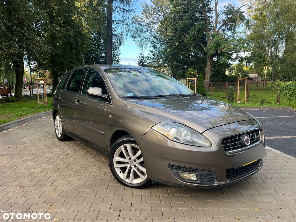 Fiat Croma 1.9 JTD Dynamic - 2