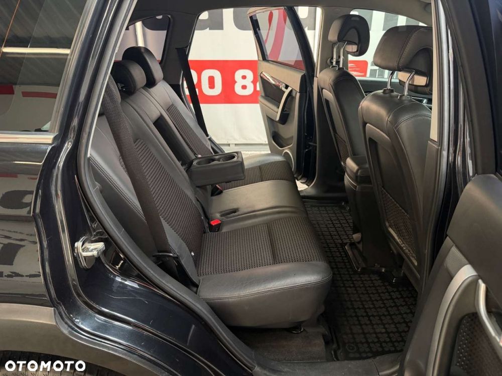 Chevrolet Captiva - 35