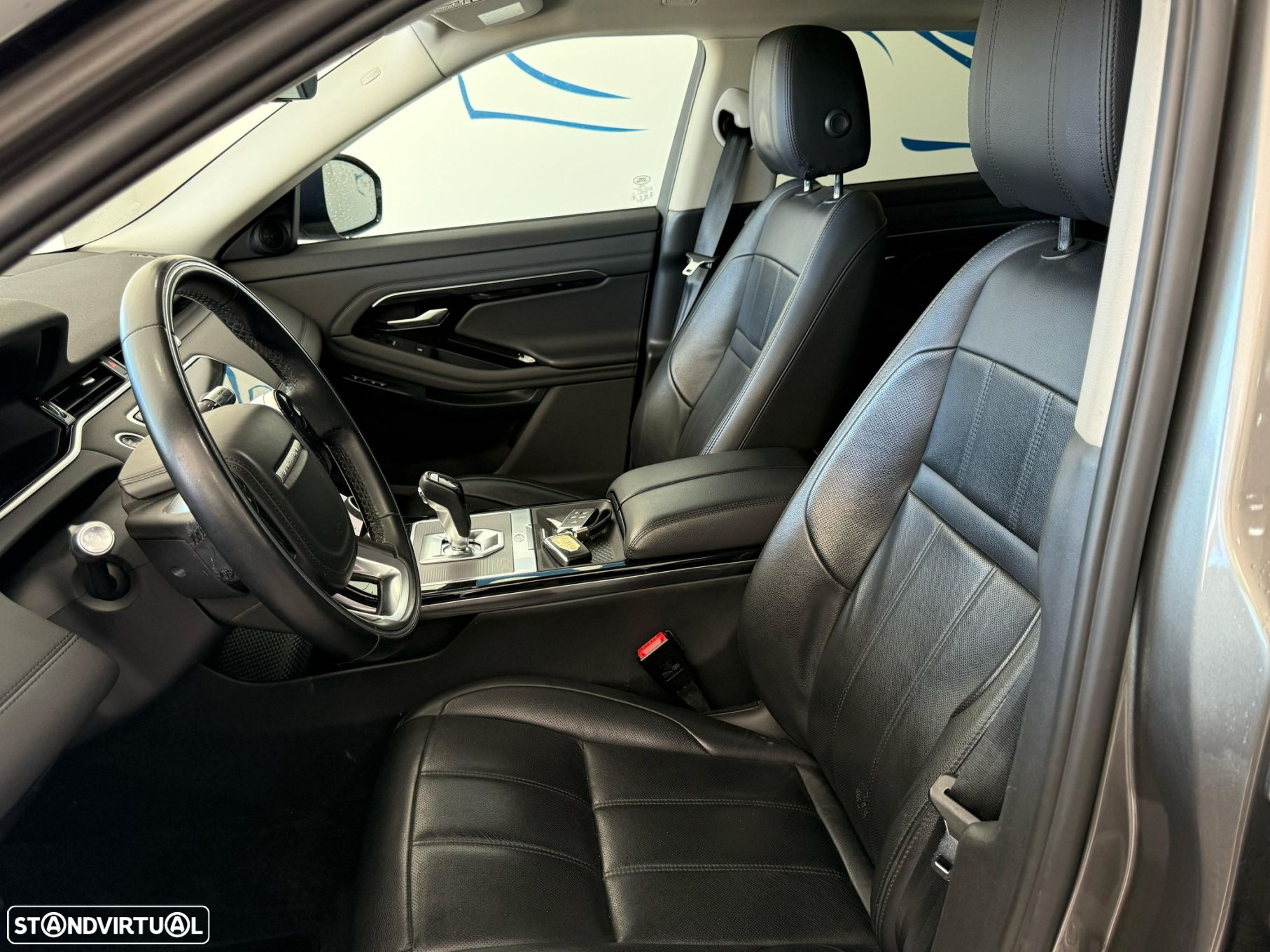Land Rover Range Rover Evoque 2.0 D150 AWD R-Dynamic S Auto - 5