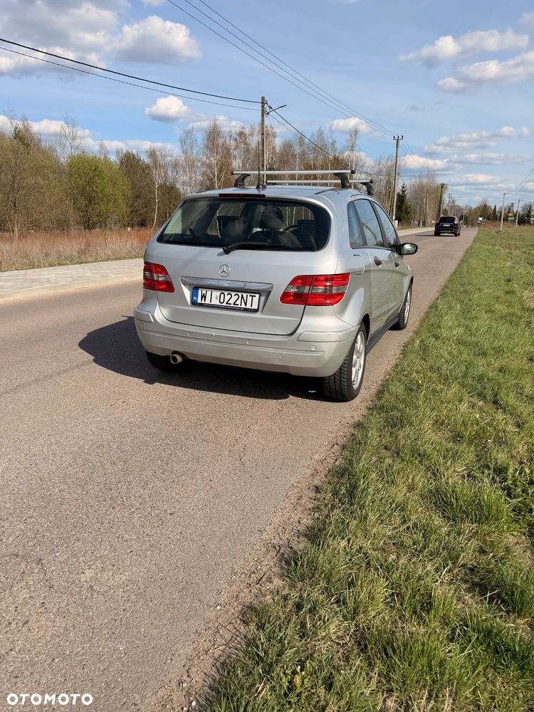 Mercedes-Benz Klasa B 180 CDI Autotronic - 3
