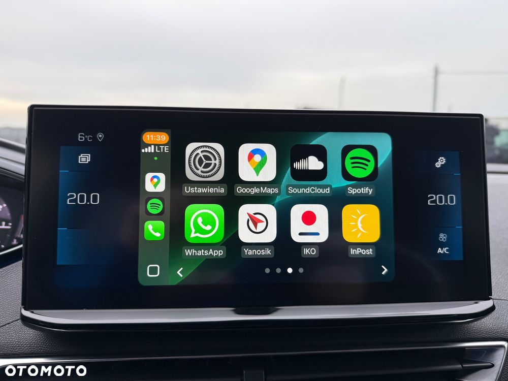 Peugeot 3008 1.2 PureTech Allure S&S EAT8 - 23