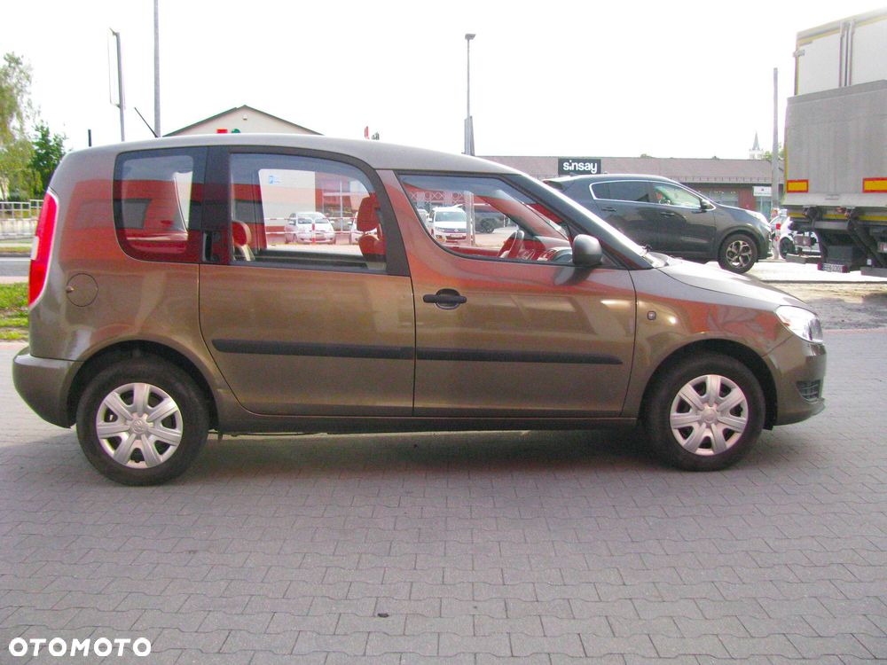 Skoda Roomster - 12