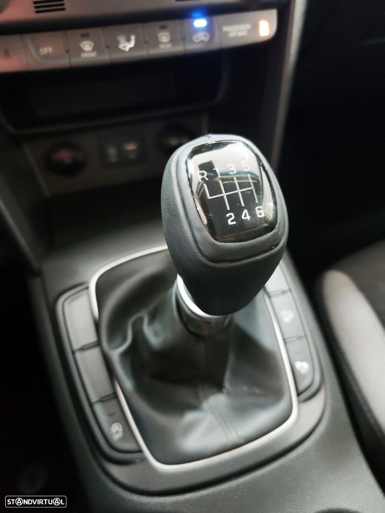 Hyundai Kauai 1.6 CRDi Premium - 28