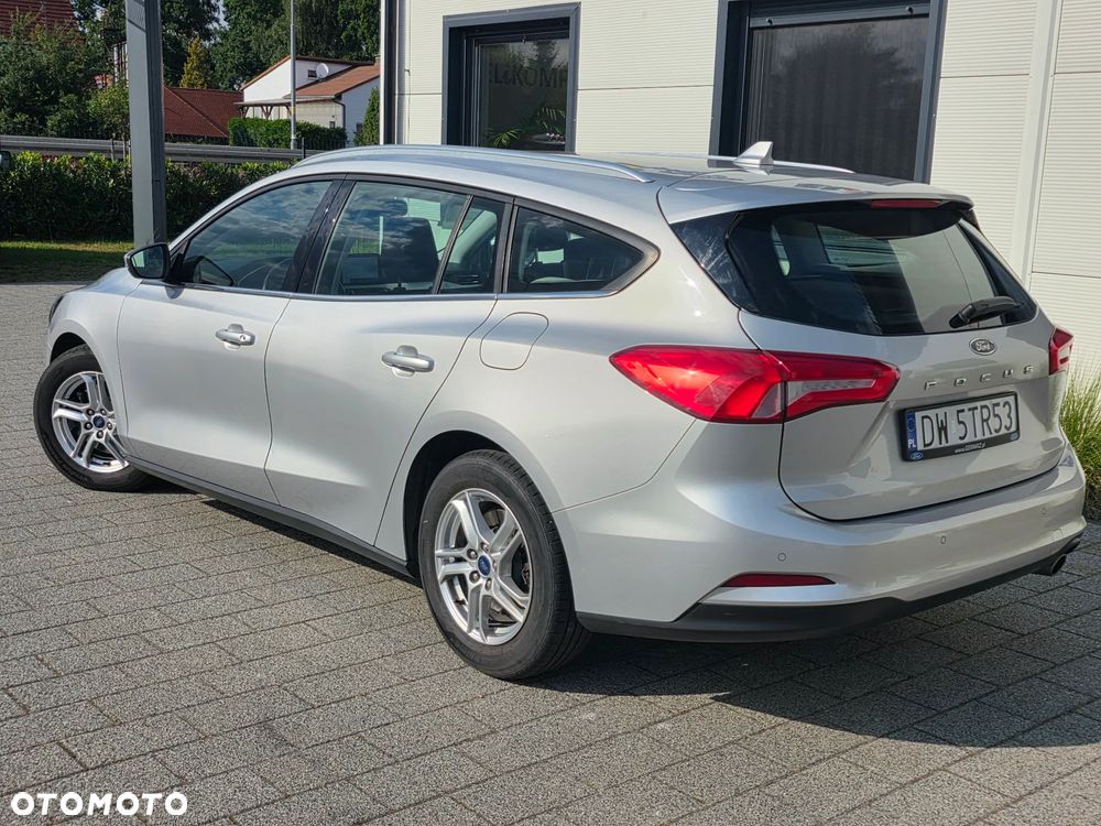 Ford Focus 1.5 EcoBlue Trend - 4
