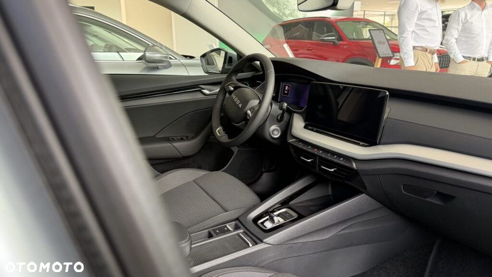 Skoda Octavia 2.0 TDI Edition 130 Selection DSG - 40