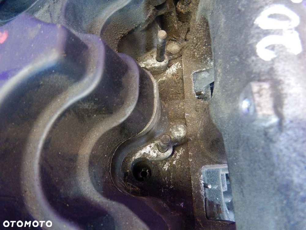 ALFA ROMEO 147 SILNIK 1.9JTD 937A2000 TEST KOMPRES - 11