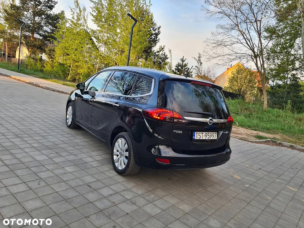 Opel Zafira - 4