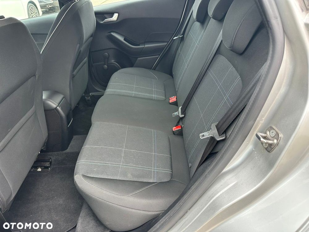 Ford Fiesta - 13
