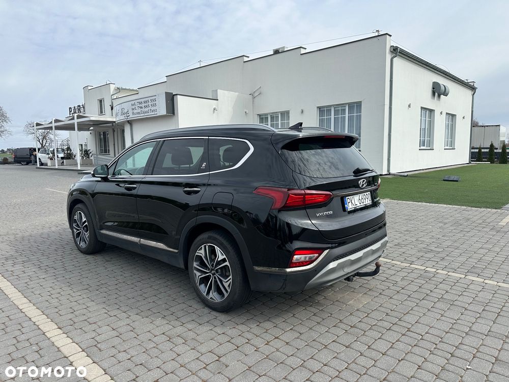 Hyundai Santa Fe - 4