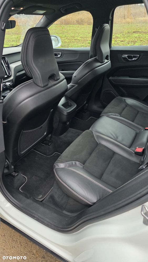 Volvo XC 60 D3 R-Design - 20