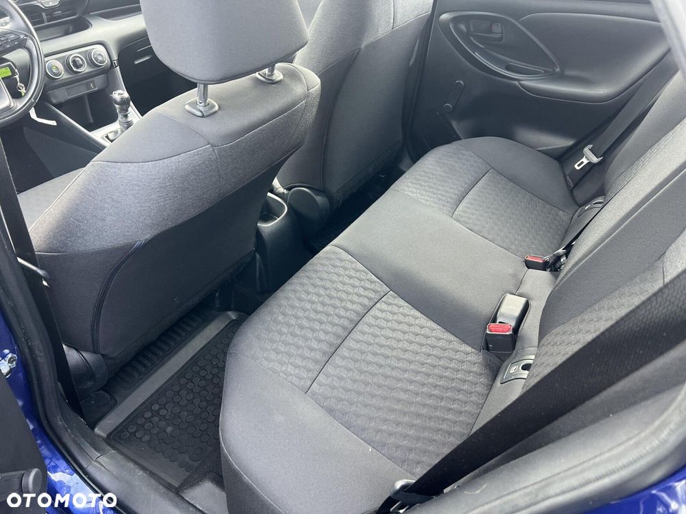 Toyota Yaris - 21