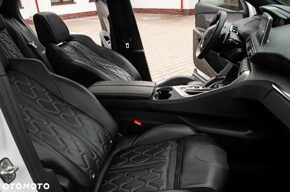 Peugeot 3008 2.0 BlueHDi GT S&S EAT8 - 27