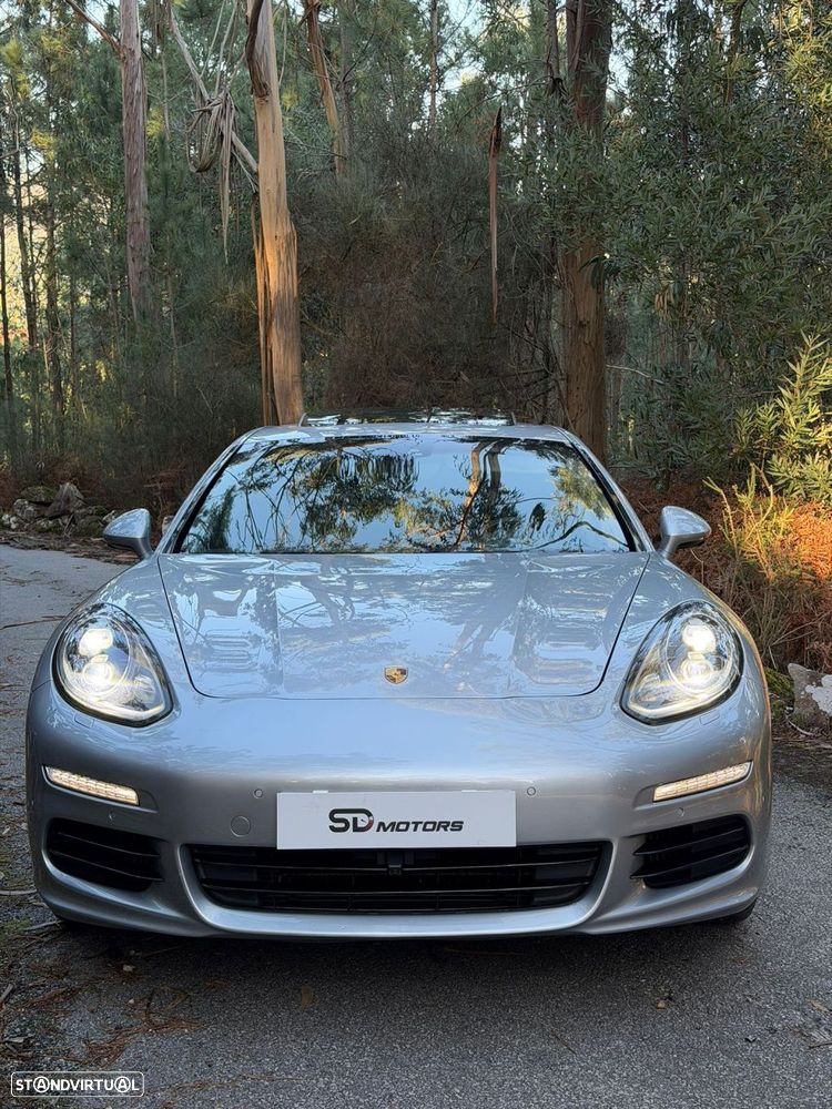 Porsche Panamera Platinum Edition - 3