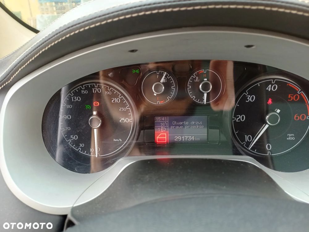 Lancia Delta 2.0 MJ Platino - 11