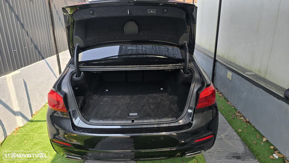 BMW 530 e iPerformance Pack M - 11