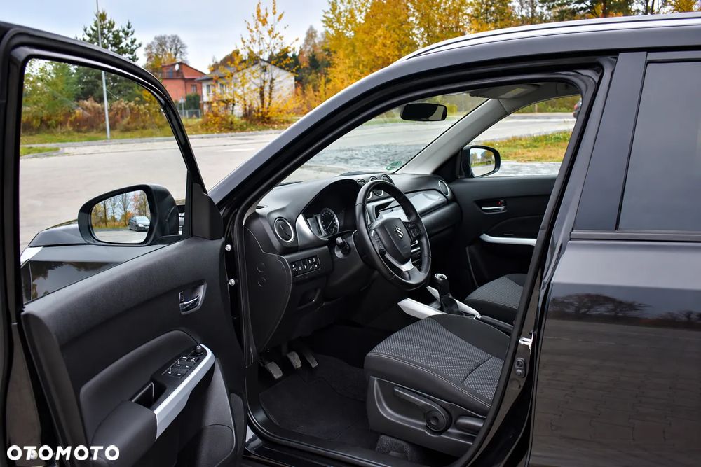 Suzuki Vitara 1.6 (4x4) Allgrip Comfort - 24