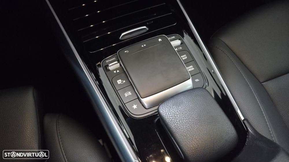 Mercedes-Benz GLA 250 e Progressive - 17
