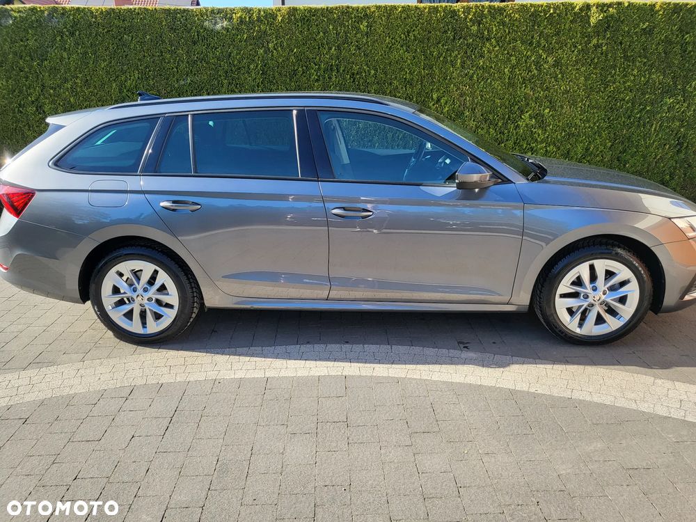 Skoda Octavia 2.0 TDI Ambition DSG - 6