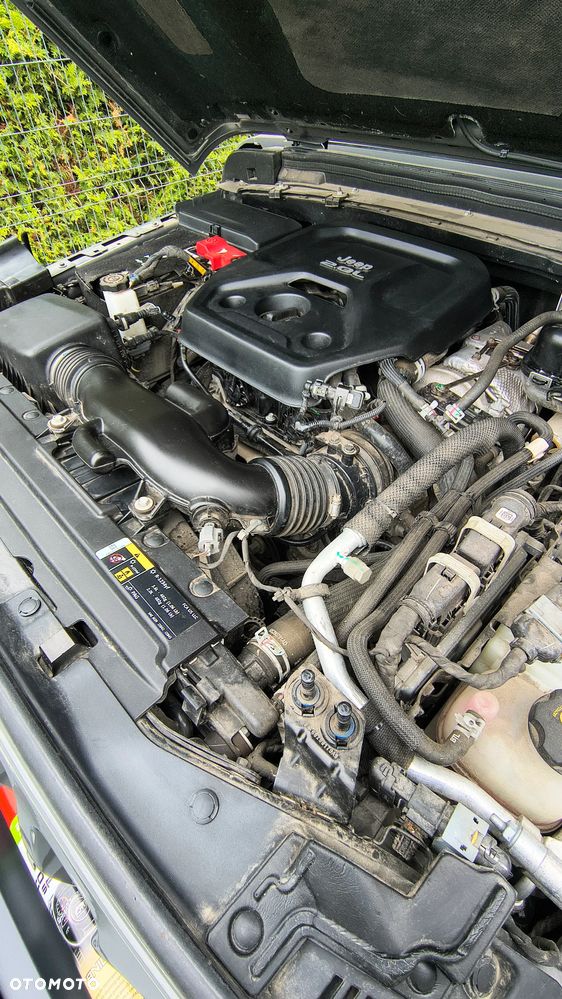 Jeep Wrangler Unlimited GME 2.0 Turbo Sahara - 33