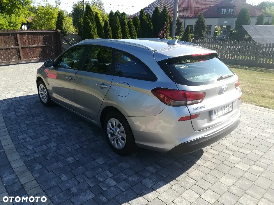 Hyundai i30 1.5 DPI Comfort - 9