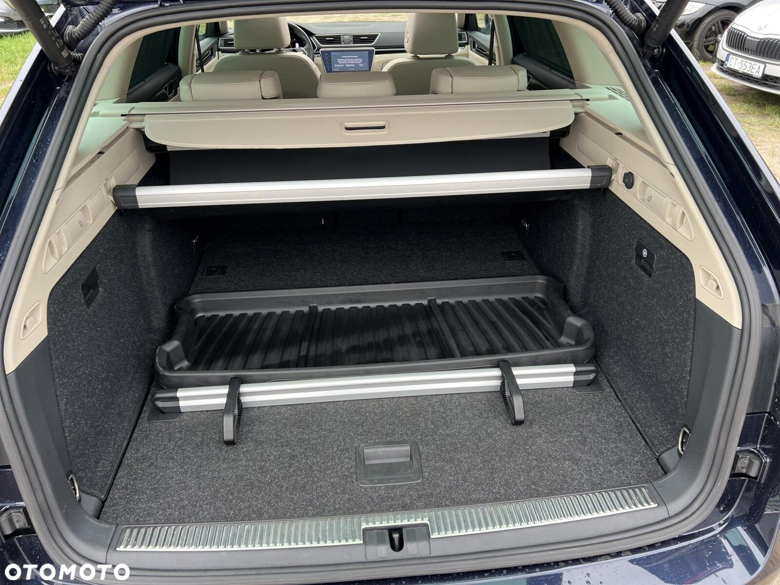 Skoda Superb 2.0 TSI 4x4 L&K DSG - 10