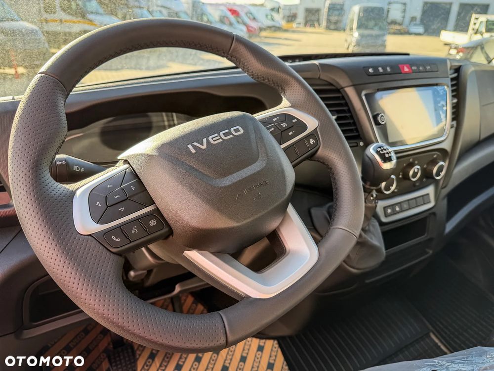 Iveco Daily 35S18HV L4H3 Furgon od ręki - 14