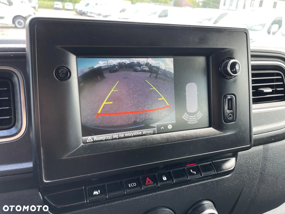Renault Master - 10