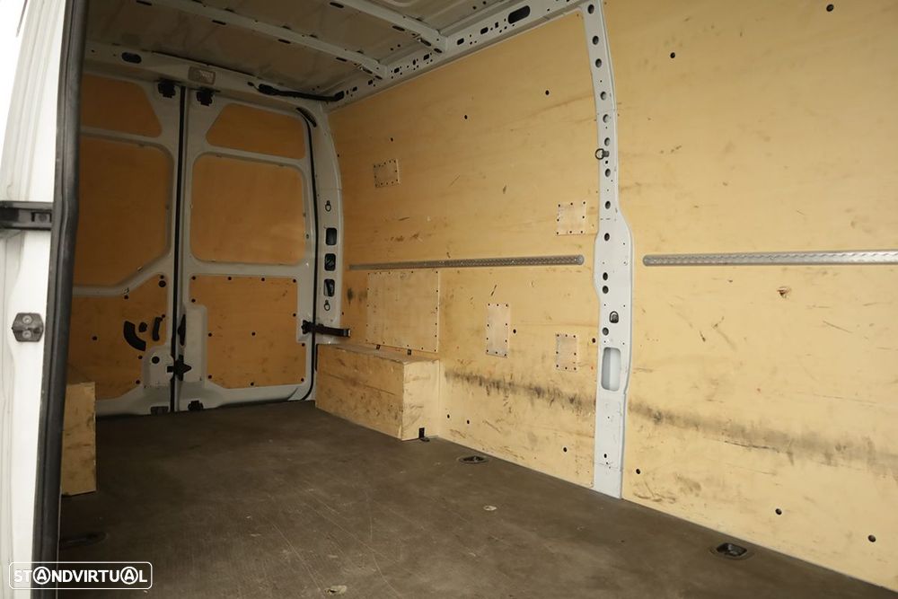 Renault master ver-2-3-dci-l2h2-3-5t - 18
