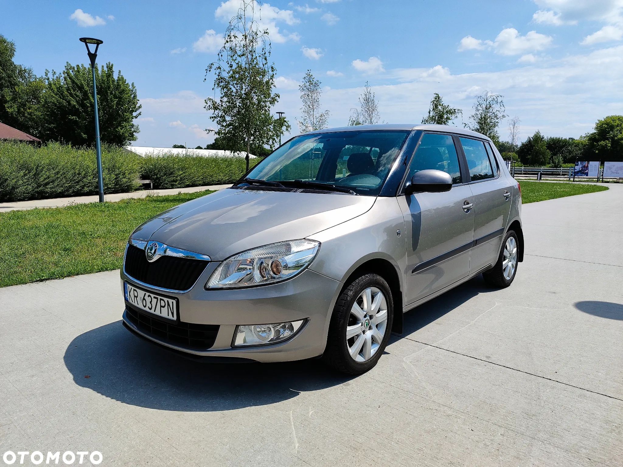 Skoda Fabia 1.2 TSI Active - 1