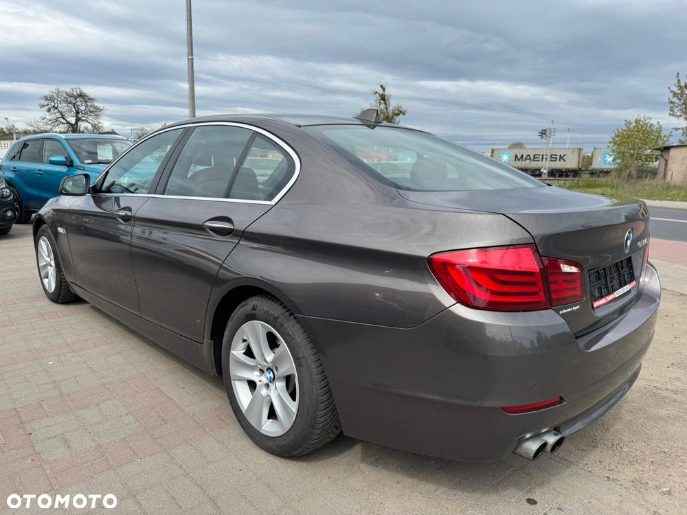 BMW Seria 5 520d BluePerformance - 5