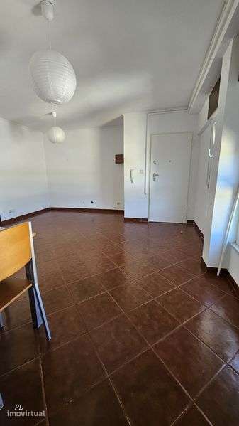 T3 para Arrendamento em Campolide – 80m² - Grande imagem: 4/11