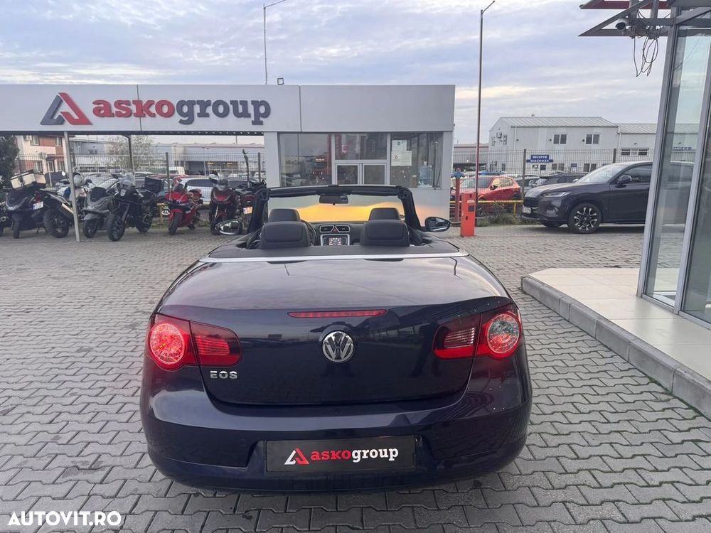 VOLKSWAGEN Eos 2010 — imagine 9