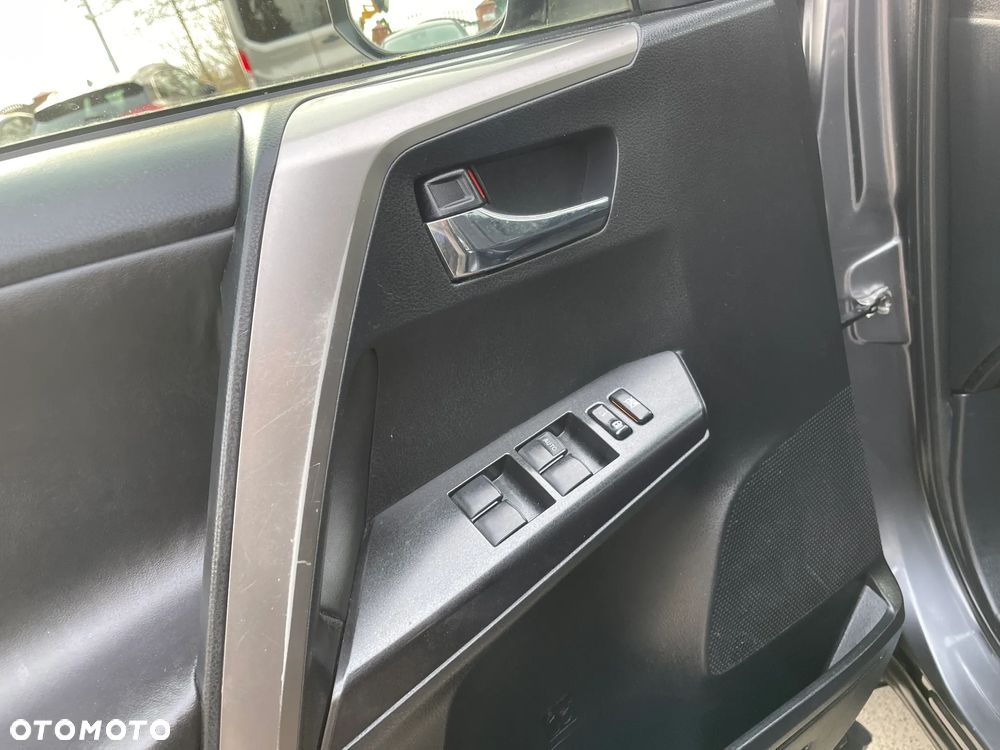 Toyota RAV4 2.5 4x2 Executive - 27