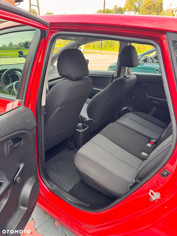Kia Venga 1.4 L - 7