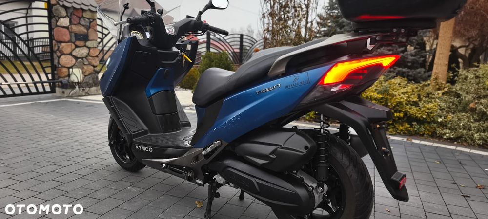 Kymco X-Town - 8