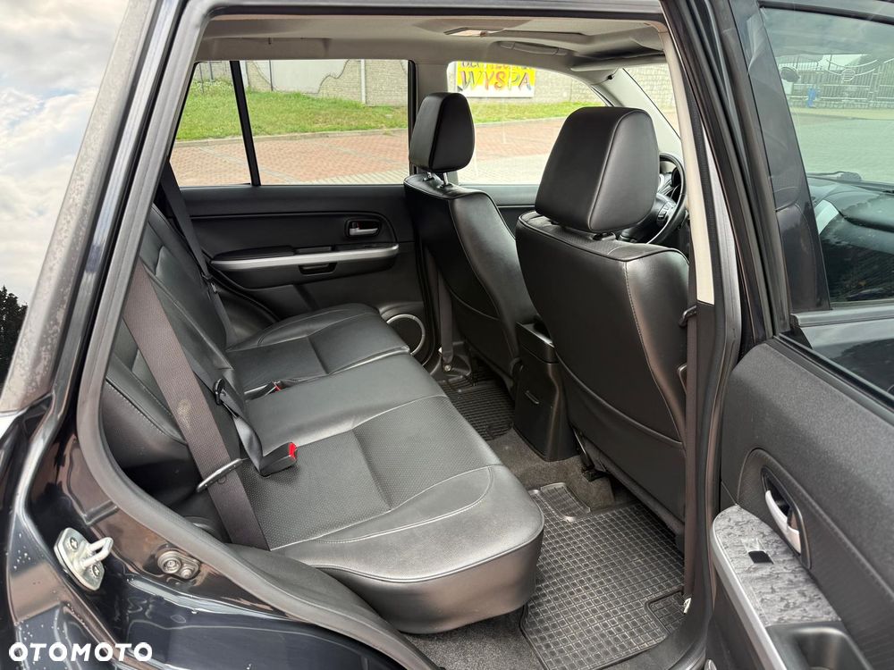 Suzuki Grand Vitara 1.9 DDiS De Luxe - 14
