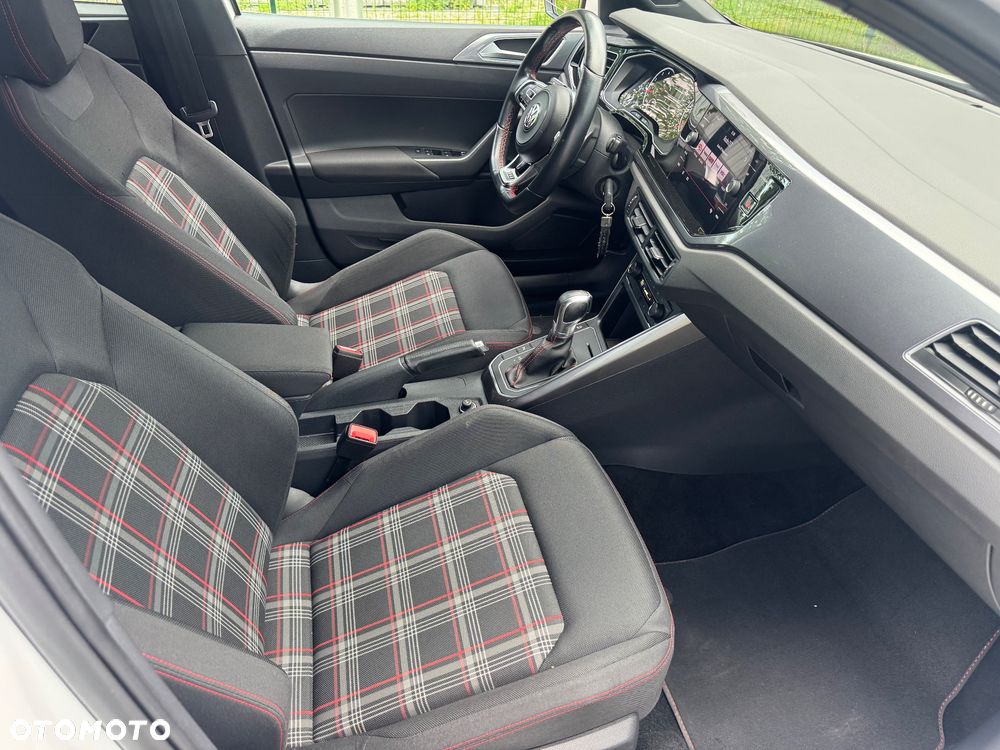 Volkswagen Polo 2.0 TSI OPF DSG GTI - 11